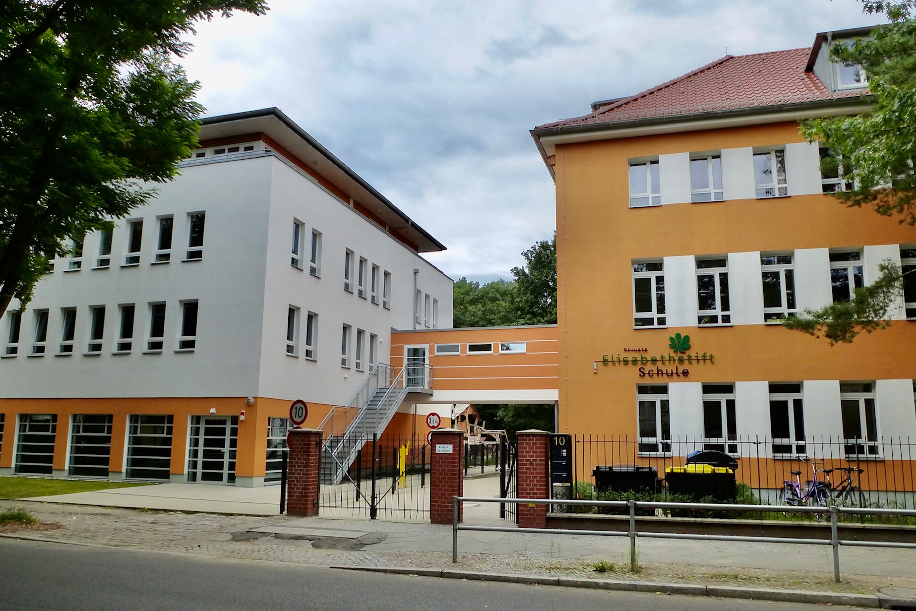 Aufnahme und Anmeldung